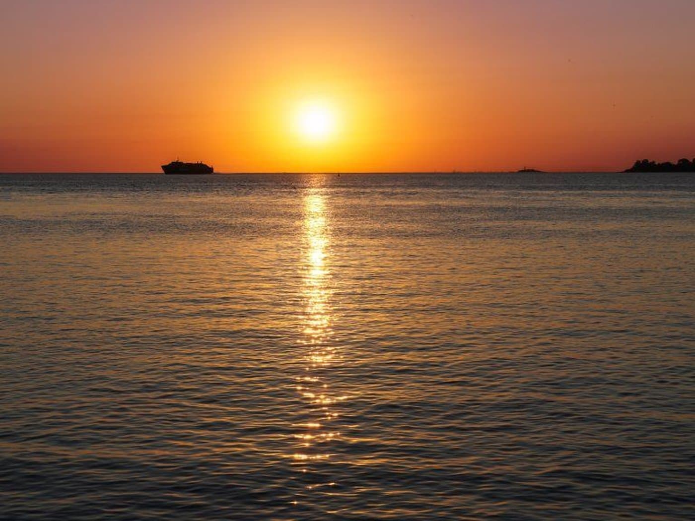 Atardecer sobre el Río de la Plata